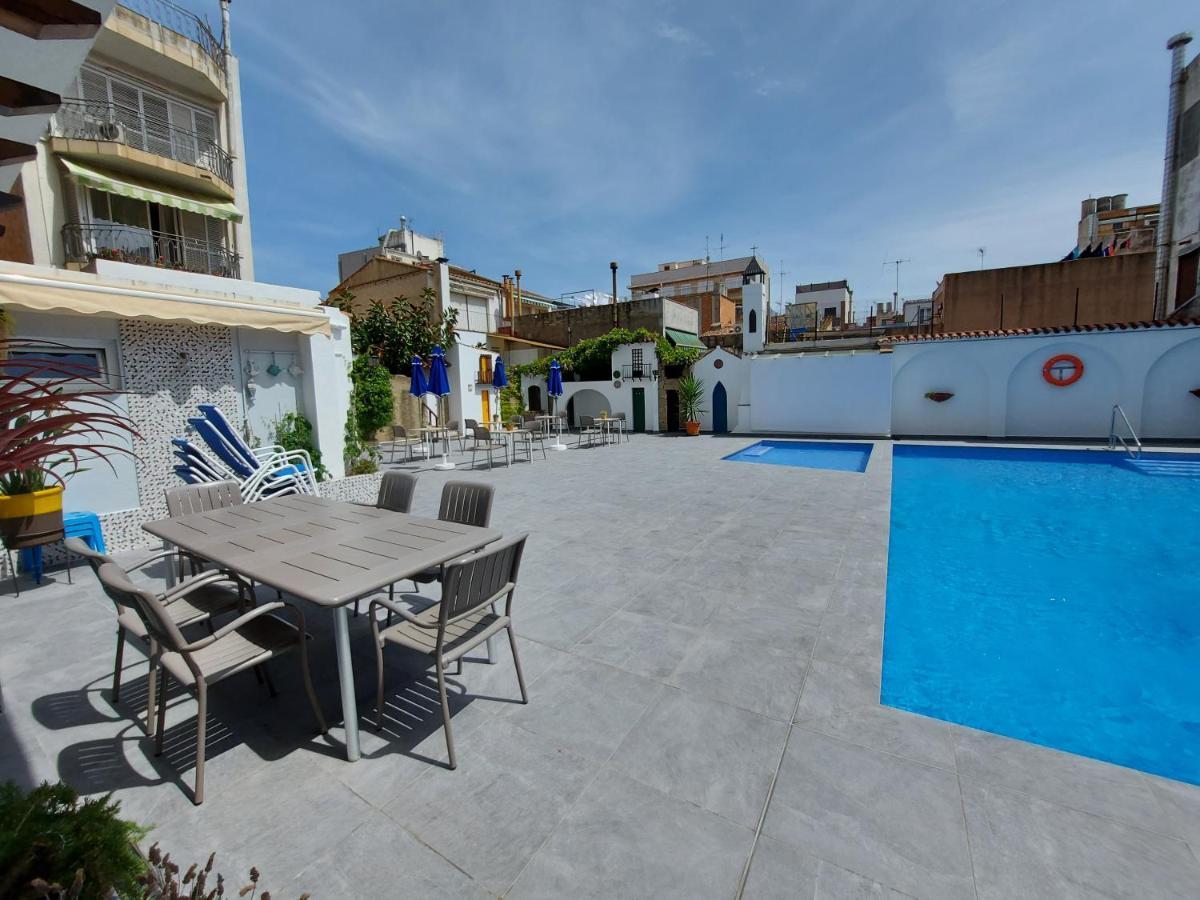 Hotel Mediterrani Express Calella Extérieur photo